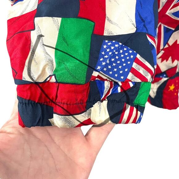Lavon Vintage World Flag Print Silk Jacket | Multicolor | Size Medium - Picture 5 of 8